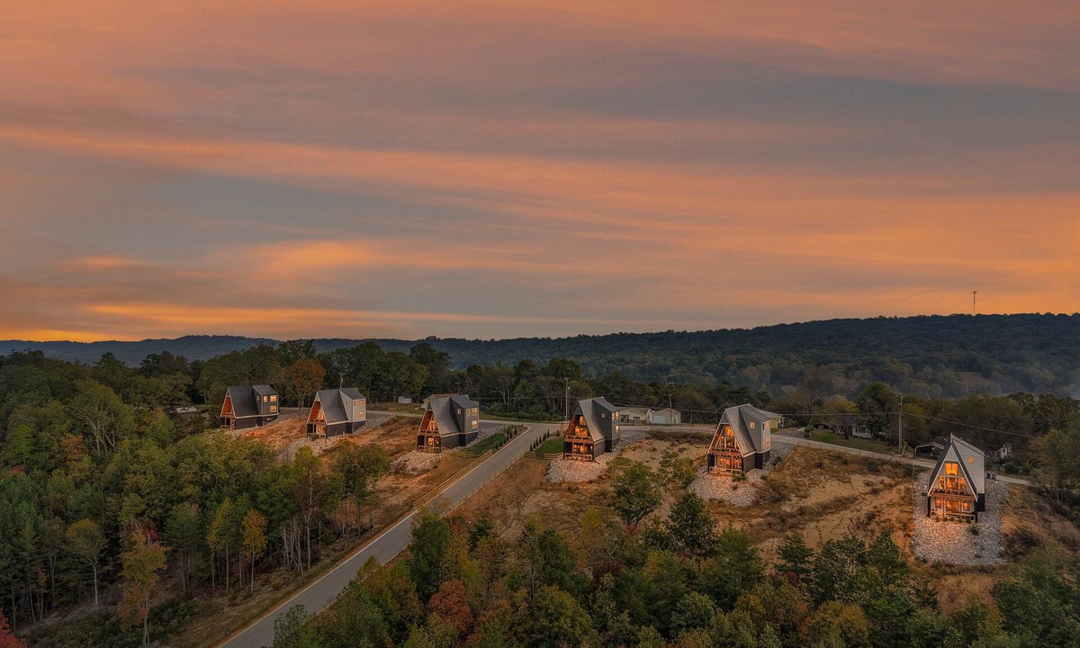 Chattanooga Valley Cabin | NEW Alpine A-Frames | 6 Cabins W/Views | Sleeps 60