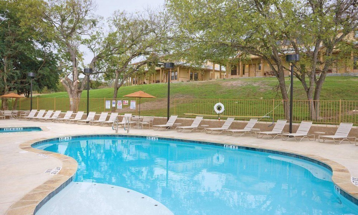 Gruene Resort | New Braunfels | Friends River Escape | Pool + River | 2BR