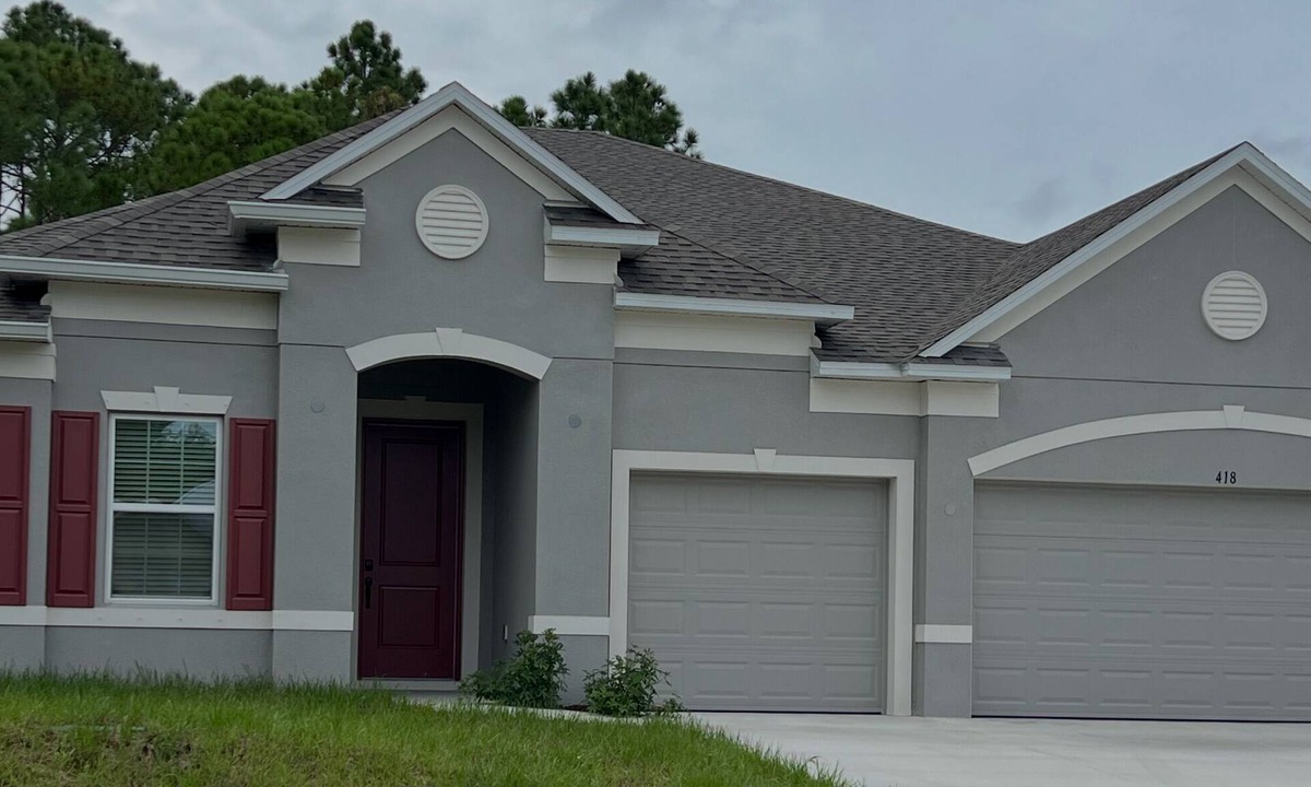 Port Malabar House | New Construction 4-bedroom House in Marvelous Palm Bay
