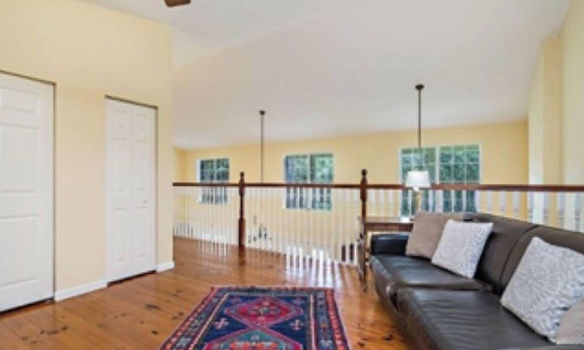 Hunt Club House | New Custom Ranch on 11 acres