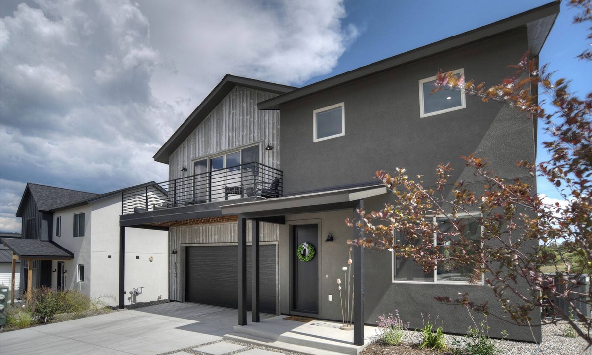 Durango House | New! The Grand View | Exec 30+ Near Town, Hospital - Deck, Views, Garage