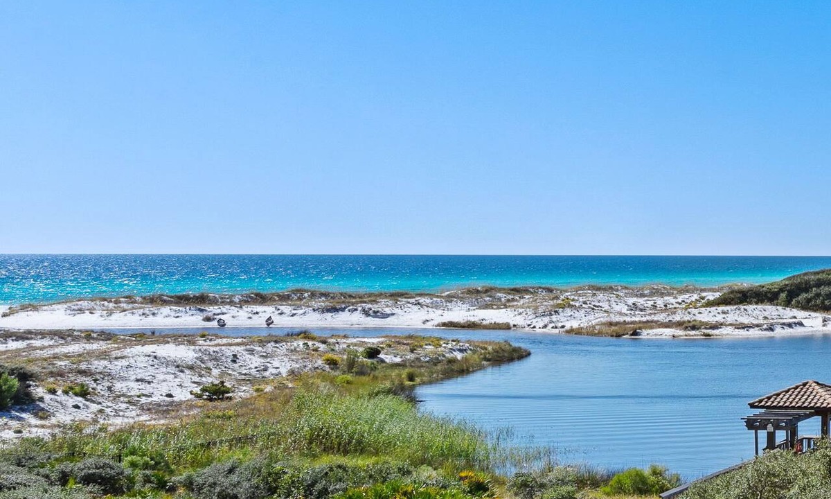 Santa Rosa Beach Condo | Newly Renovated Gorgeous Views
