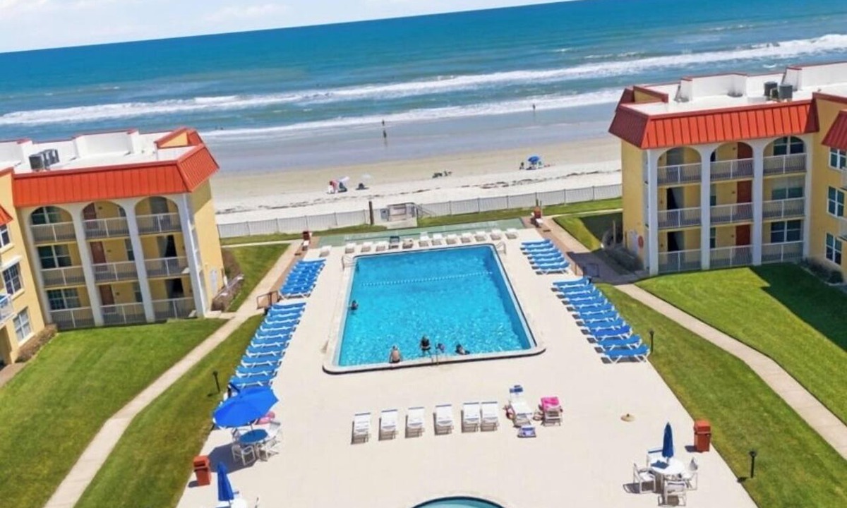 Point East Condo | Newly updated with a dreamy Ocean View !