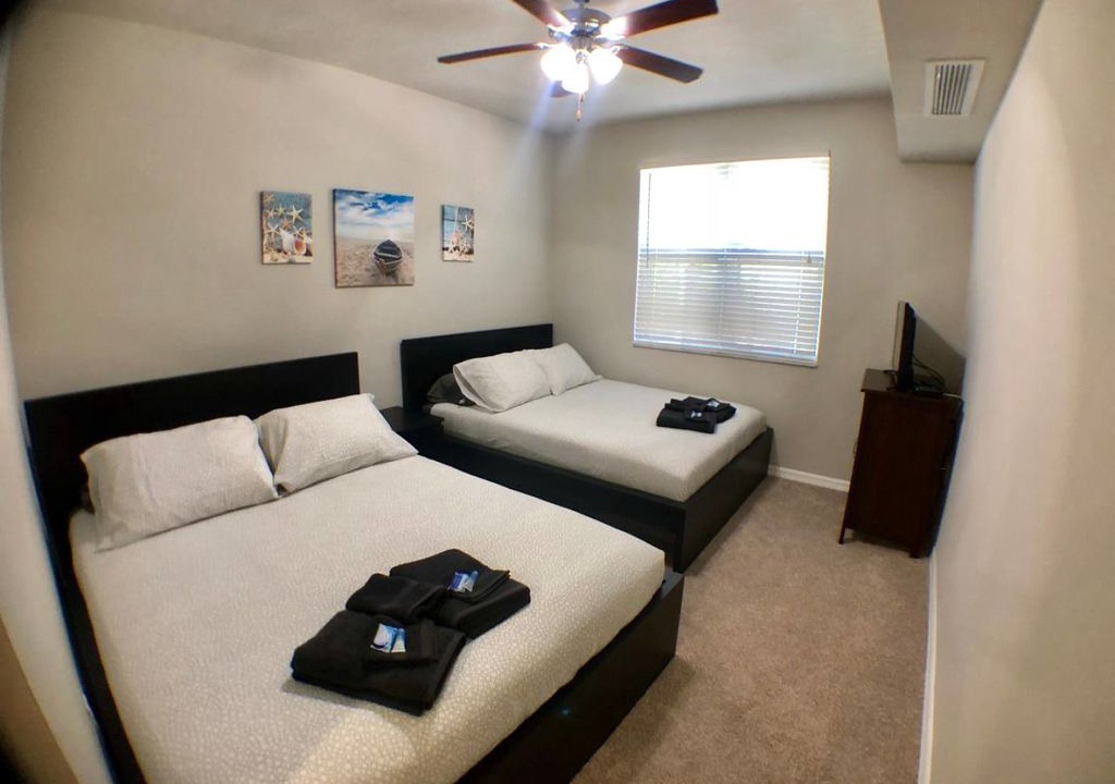 Flagler Village Apartment | Next to Las Olas Blvd. 3 Bedroom Apt Downtown FLL
