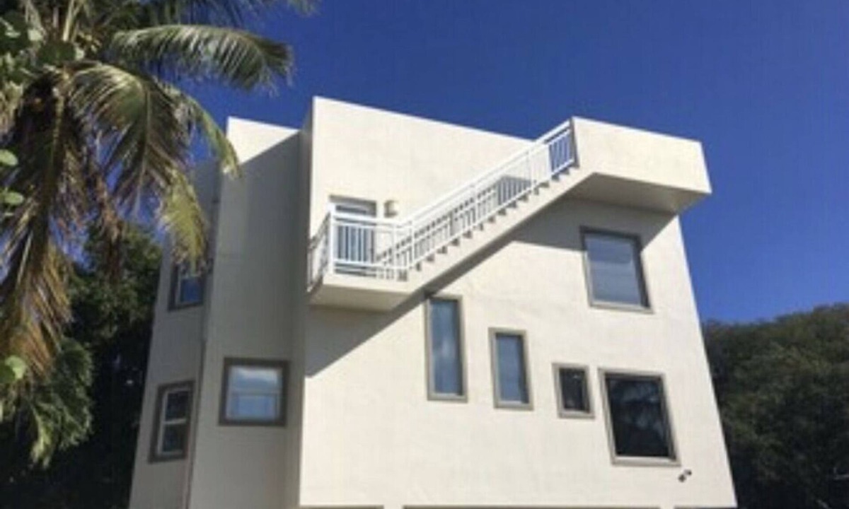 Cross Key Waterways House | Nice 3-bedroom house with AC in Key Largo