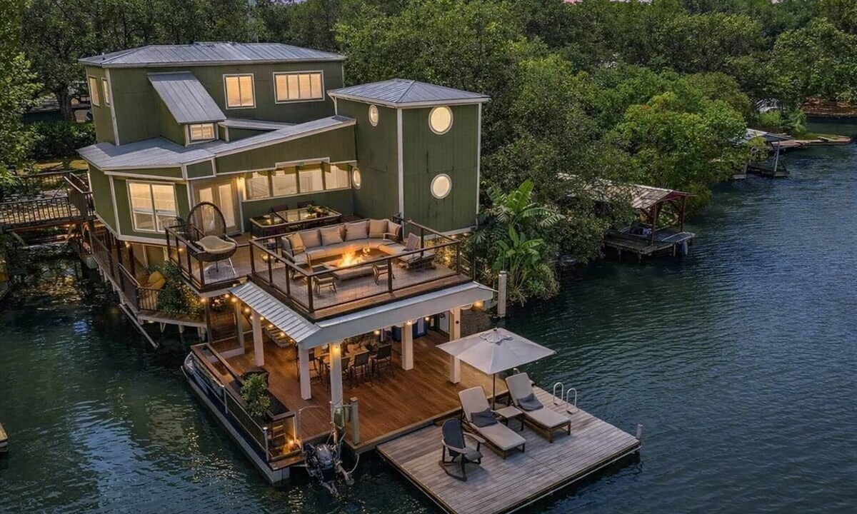 Marble Falls House | Oak & Oar on LBJ | Waterfront + Private Dock
