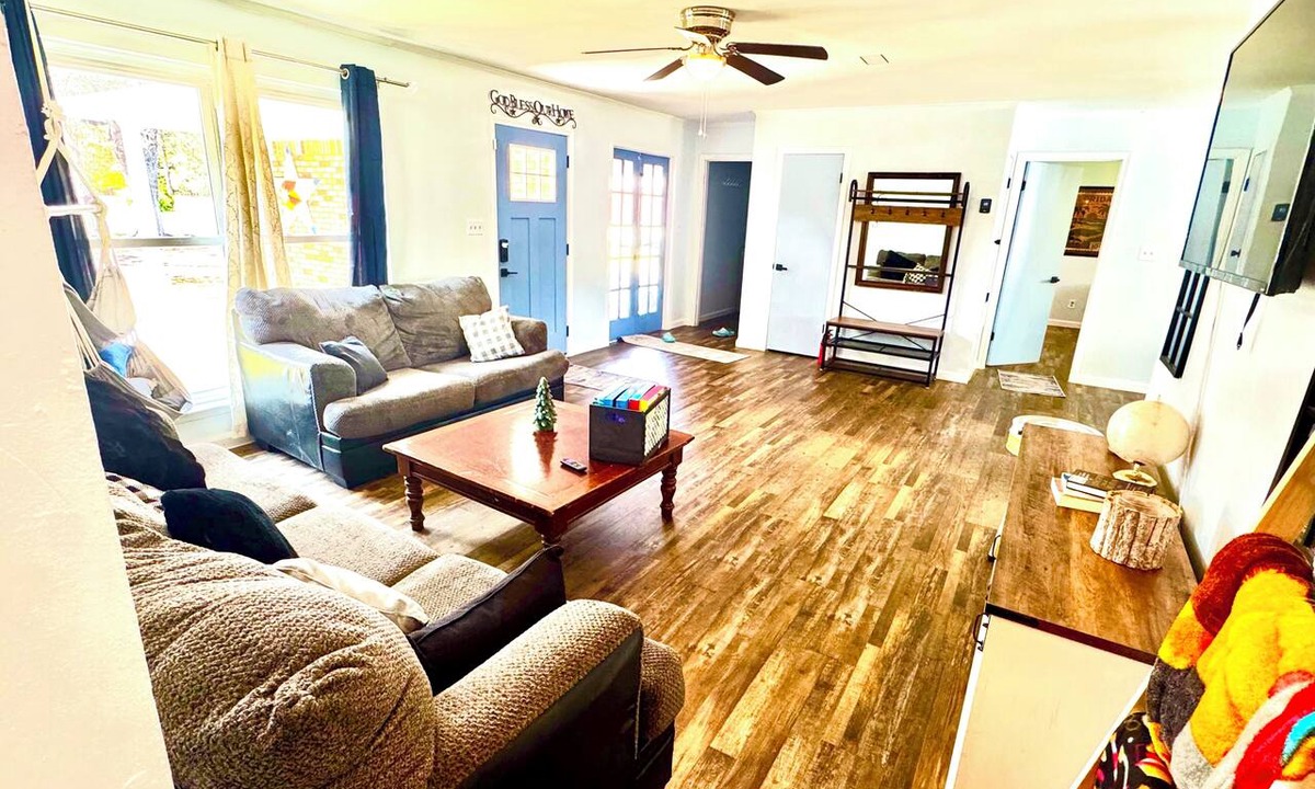 Milton House | Oakwood 3000 Destination vacation relaxation station extraordinaire