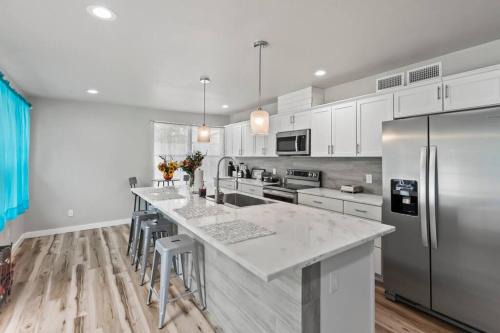 New Braunfels Villa | OasisHouse@Milltown NewBraunfels TX