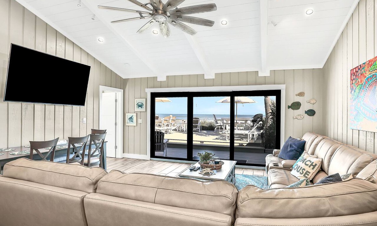 Sea Dunes Condo | Oceanfront Escape w/Deck, Shared Pool & Serene Non-Driving Beach