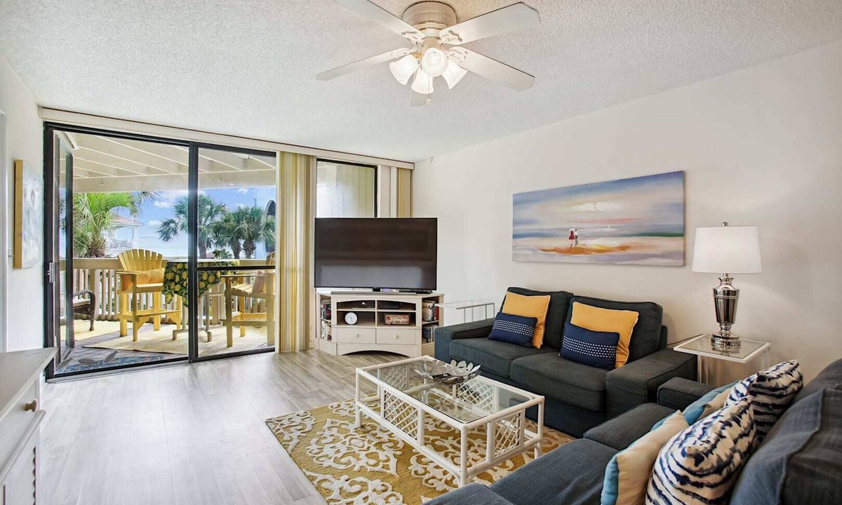 Butler Beach Condo | Oceanfront Luxury: Scenic St. Augustine