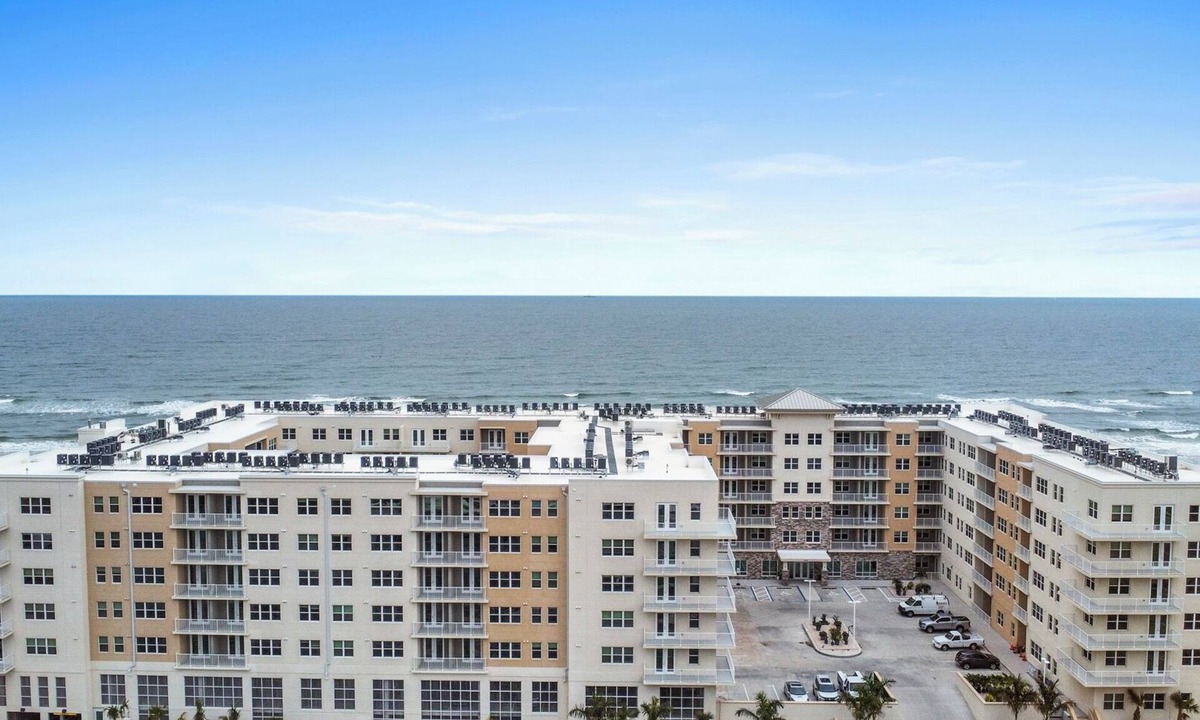 Daytona Beach Condo | Oceanfront Oasis Daytona Beach 1BR/1BA - Ocean View #325