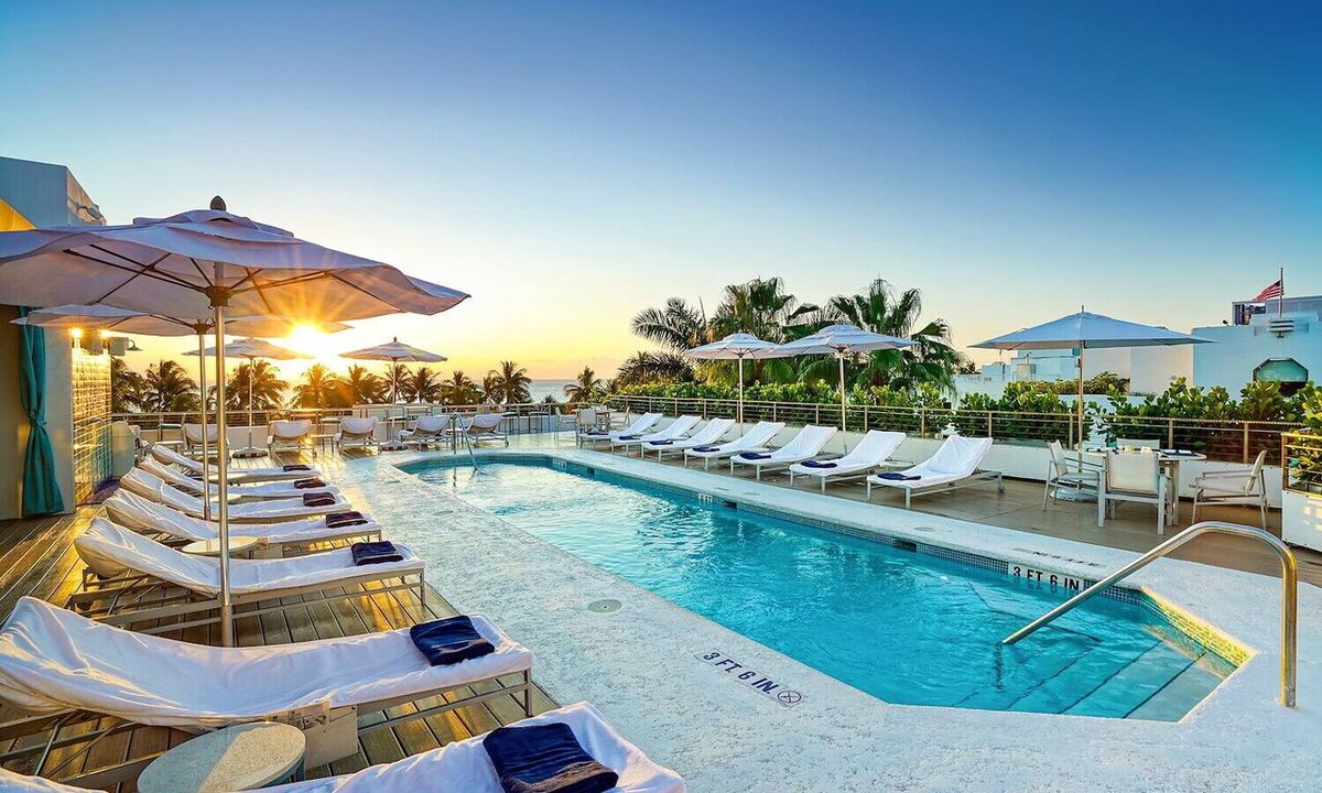 South Beach Condo | Oceanfront perfect for Bachelor/ette and Reunions