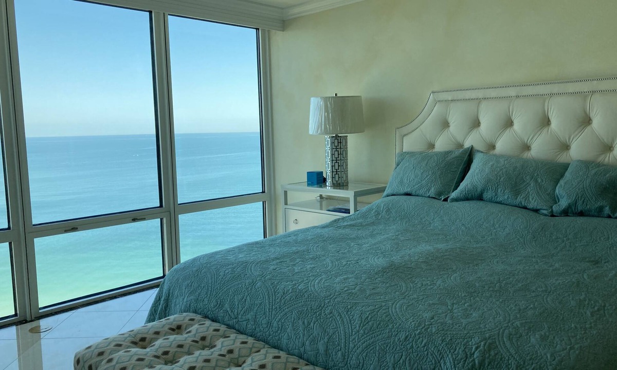 Coquina Sands House | Oceanfront totally renovated two bedrooms and two bathrooms condo