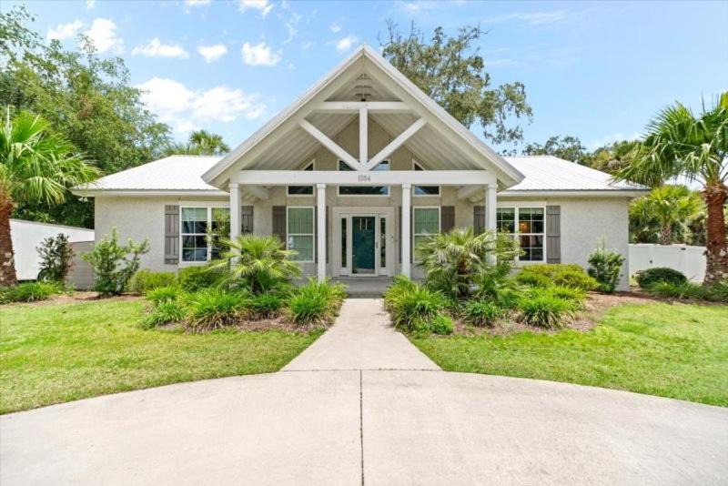 Saint Simons Island House | Oleander Cottage