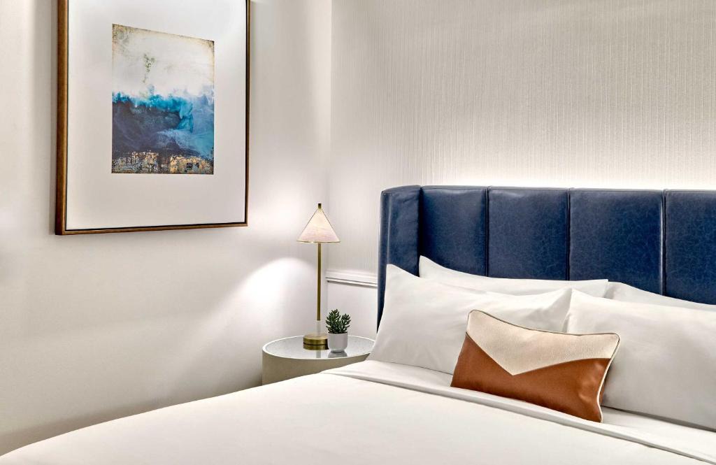 17th Street Causeway Hotel | Omni Fort Lauderdale Hotel