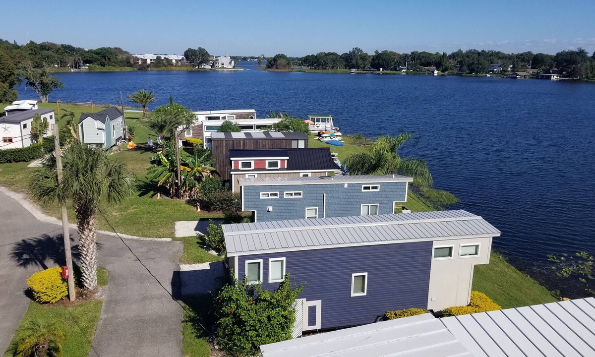 Northwest Orlando Cottage | Orlando Lakefront Tiny House Community