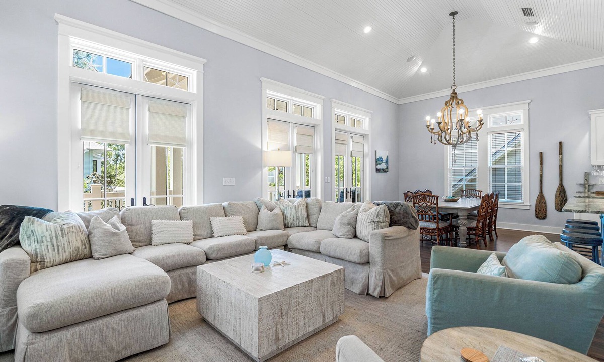 Watercolor House | Overlooks Camp WaterColor! With an LSV, Bikes, Carriage House, Pets Ok