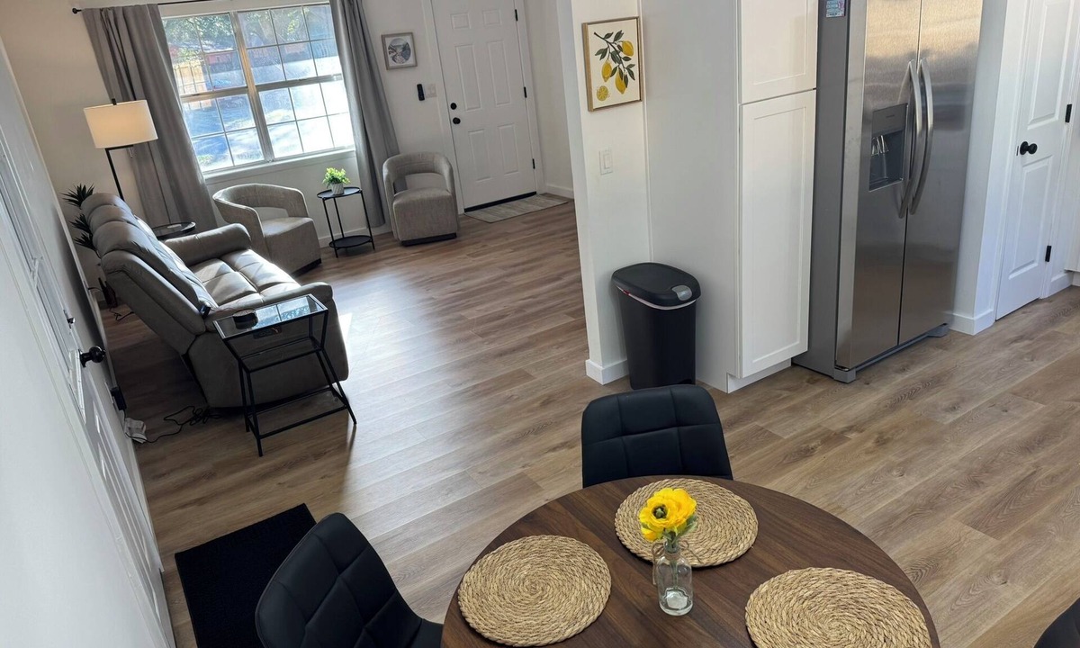 Milton House | Pace Home-Away-From-Home, Fully Renovated 3/2, Near Whiting Field. A+ Location!