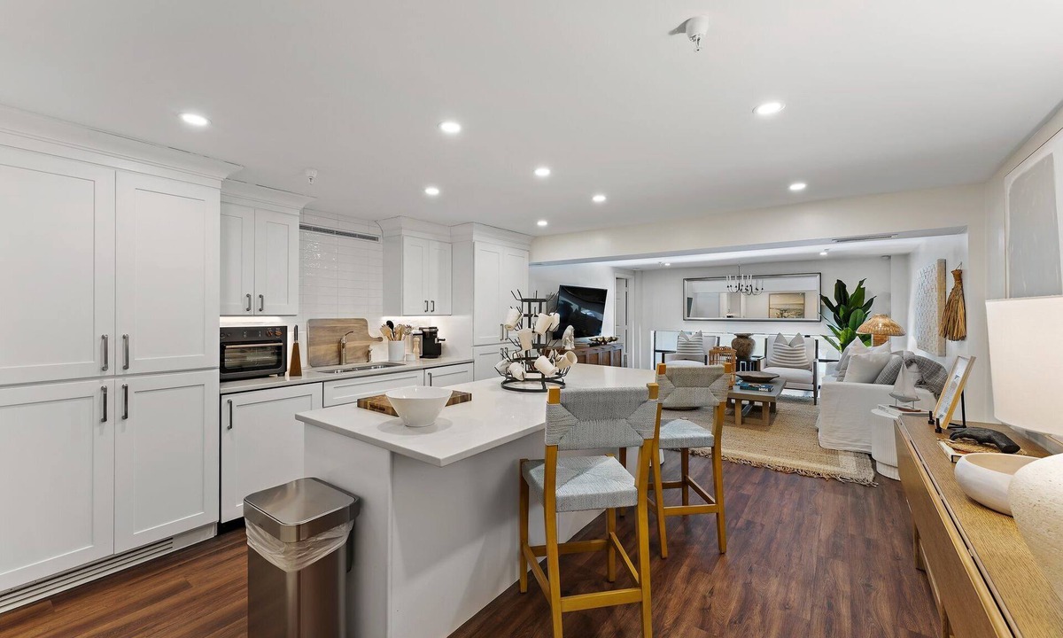Palm Beach Apartment | Palm Beach Perfection: 2 Bedrooms, 2 Baths- Best Location