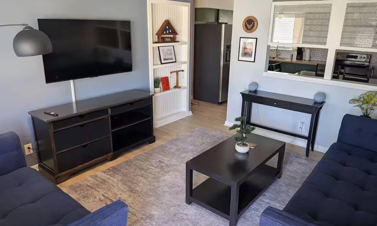Southside House | Patriot's Post - just renovated near Lackland AFB