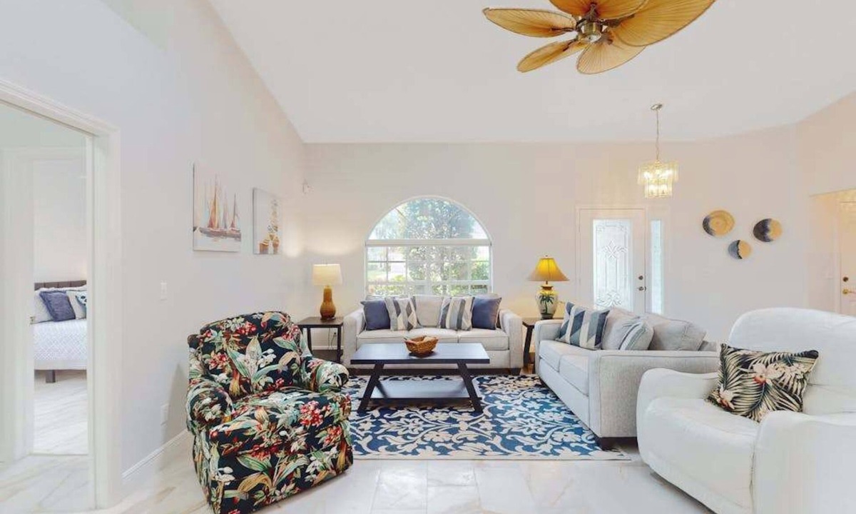 Crown Pointe House | Peaceful home with pool, patio, lanai, TV & fitness room - snowbird-friendly
