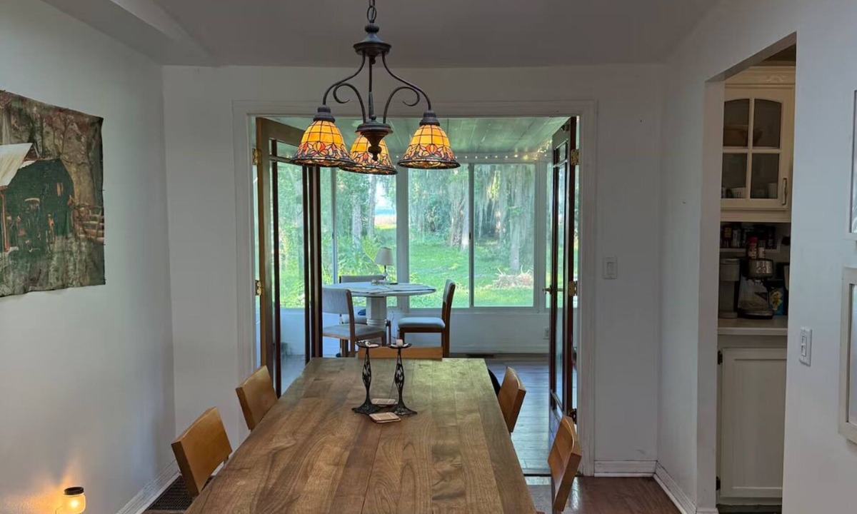 McIntosh House | Peaceful McIntosh retreat