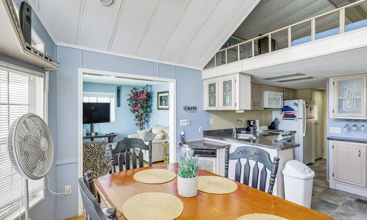 San Benito House | Peaceful, Private Slice of Deep South Texas