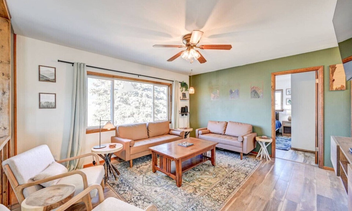 Buena Vista House | Peaks & Play Family Escape STR-289