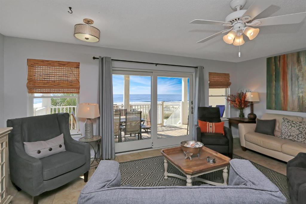 Port St. Joe Apartment | Pelican Landing 1