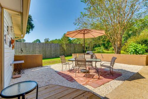 Florida Panhandle House | Pensacola Home ~ 13 Mi to Perdido Bay!