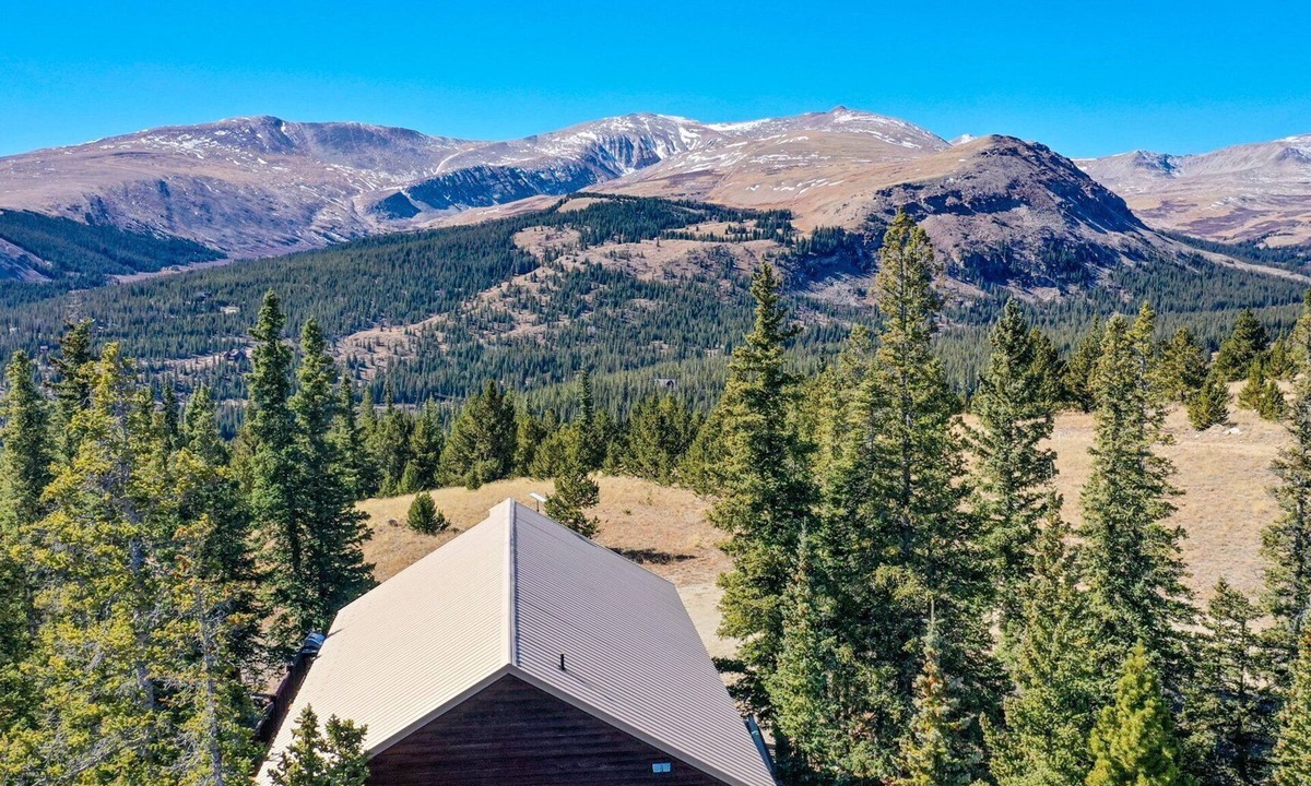Valley of the Sun Cabin | Pet Friendly/Family Friendly Retreat with Epic Mountain Views - Horizon Ridge