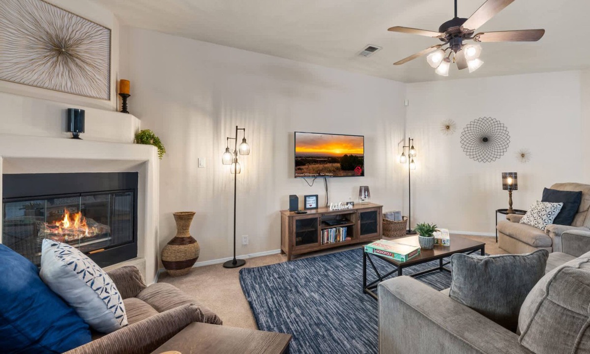 Northeast Heights House | Pleasant View - An Irvie Home
