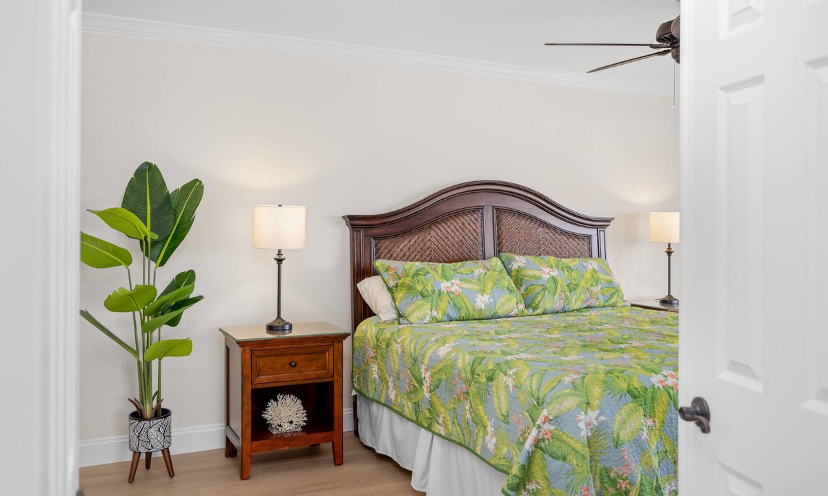 Sanibel Condo | Pointe Santo B-47 End Unit, Stunning Gulf Views & Private Rooftop Sundeck