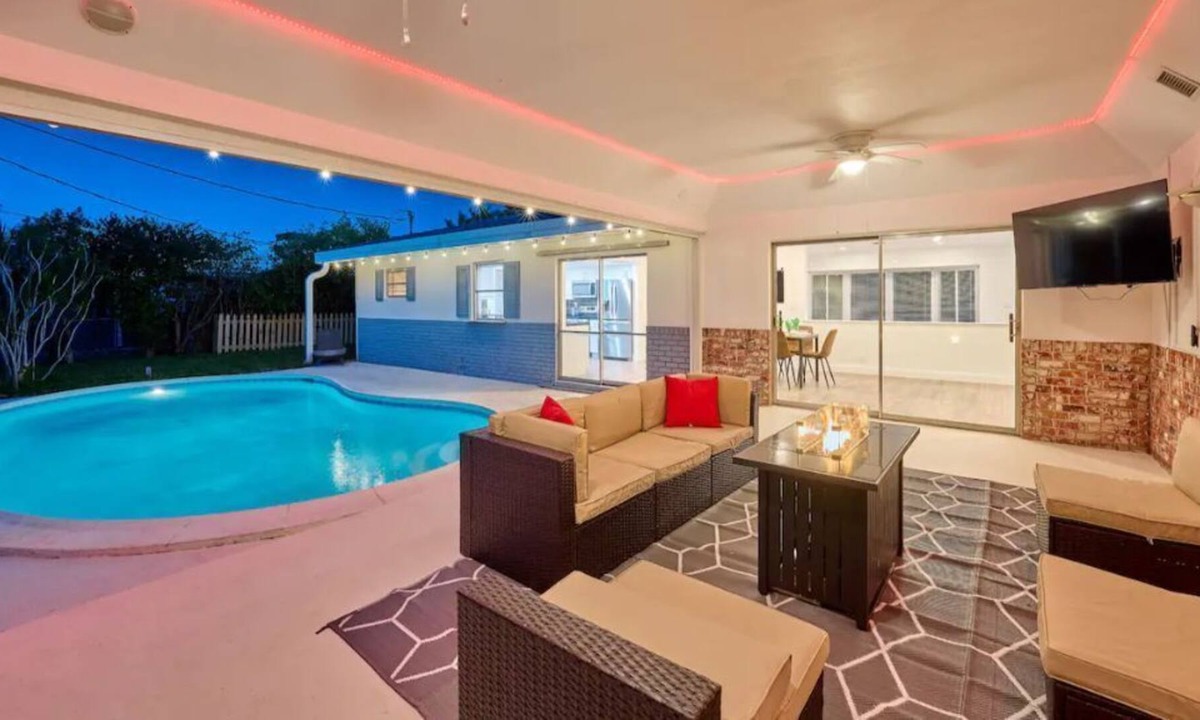 Lighthouse Point House | Pool Home w/ GAME Room
