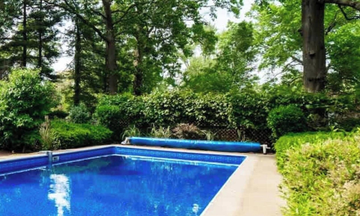 Vermilion House | Pool - Hot Tub - Sleeps 10 - Vermilion