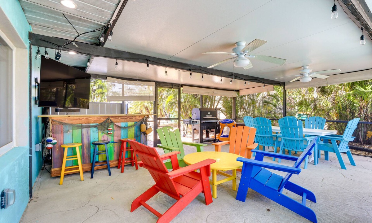 Edgewater House | Port Charlotte Home w/Private Dock & Pool!