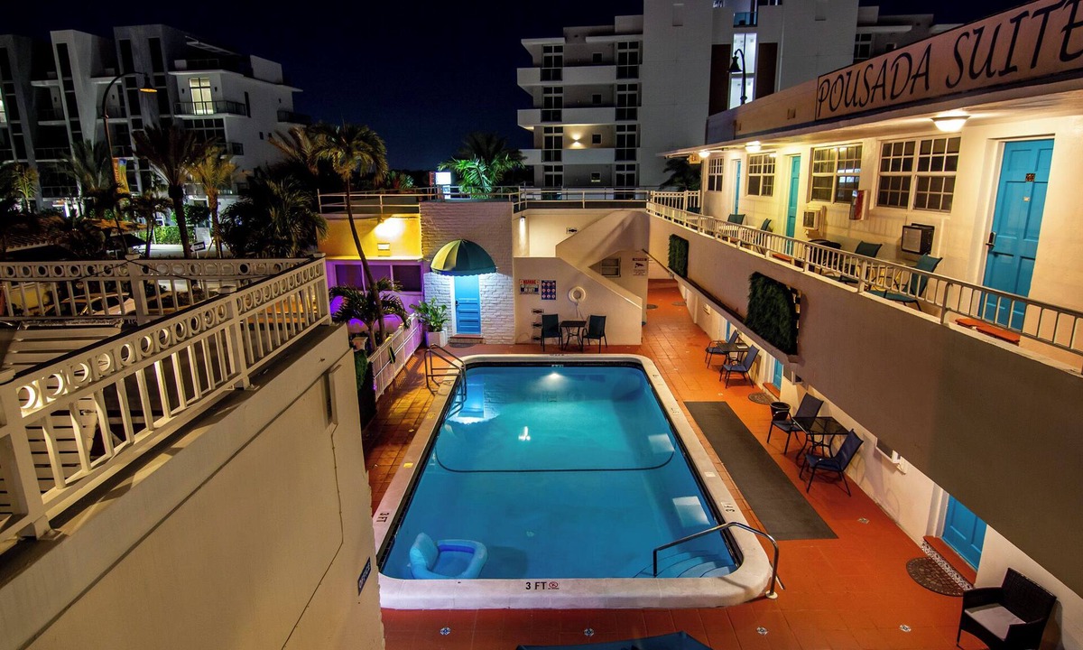 Hollywood Hotel | Pousada Suites at Hollywood Beach