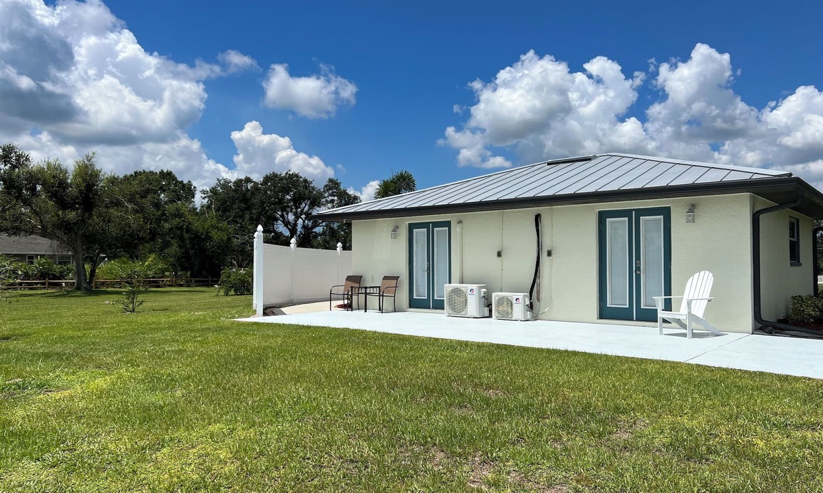 Punta Gorda House | Private and nicely decorated guest house in a peaceful area. Full amenities!