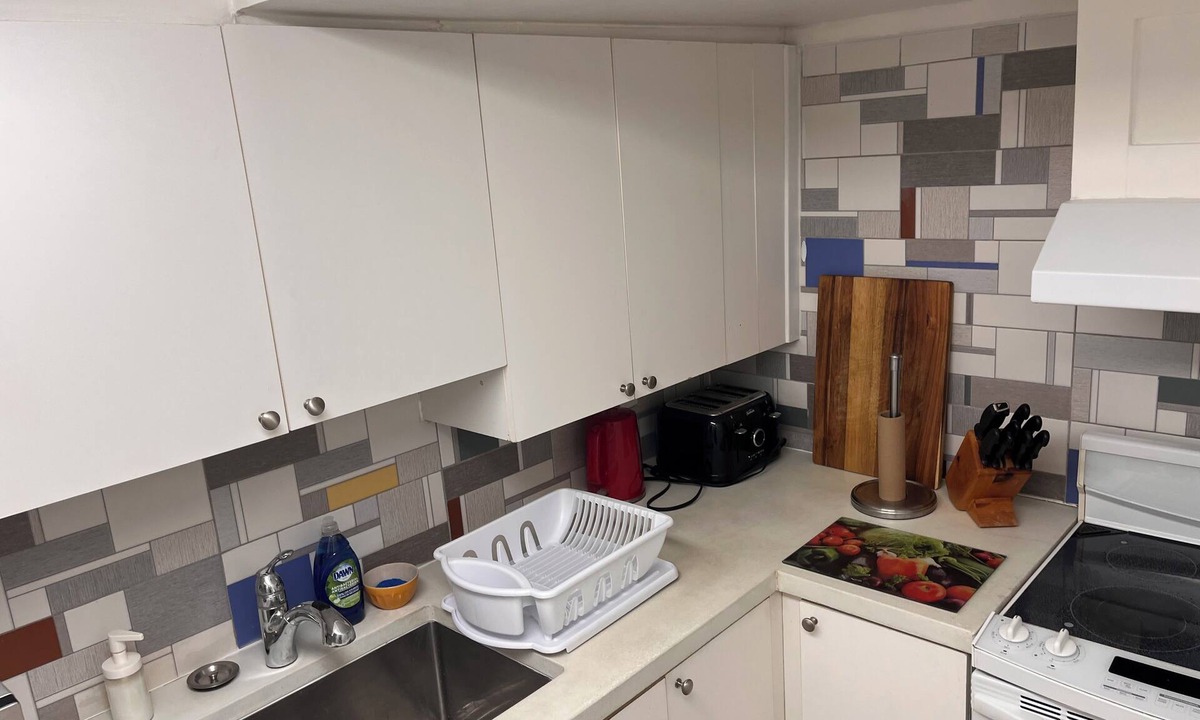 Brampton Apartment | Private Basement