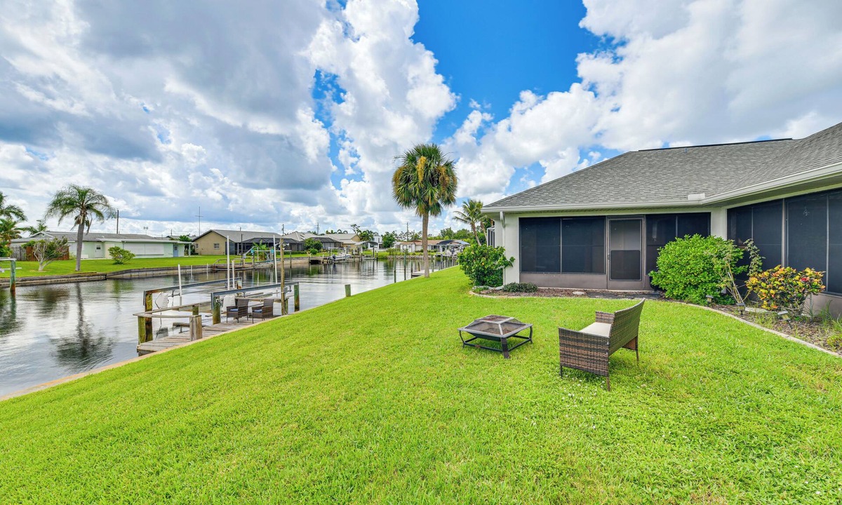 Gulf Cove House | Private Fishing Dock! 2,300-Sq-Ft Gulf Cove Home
