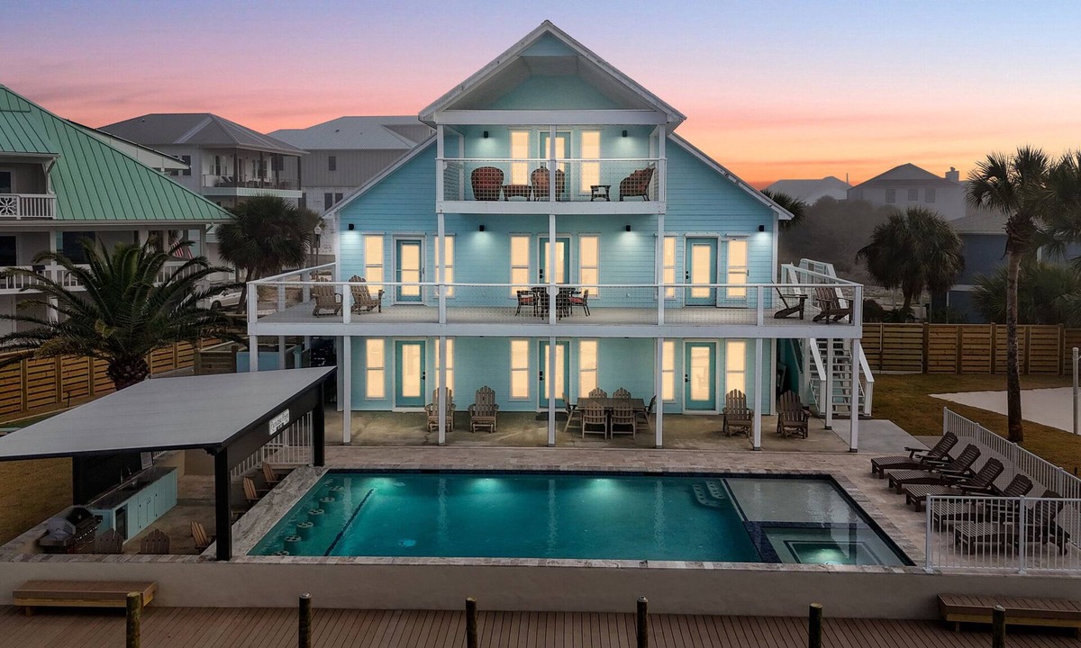 Perdido Key Coves One House | PRIVATE HEATED POOL/SPA, PRIVATE BEACH, GAMEROOM, VOLLEY/PICKLEBALL. BOAT DOCK