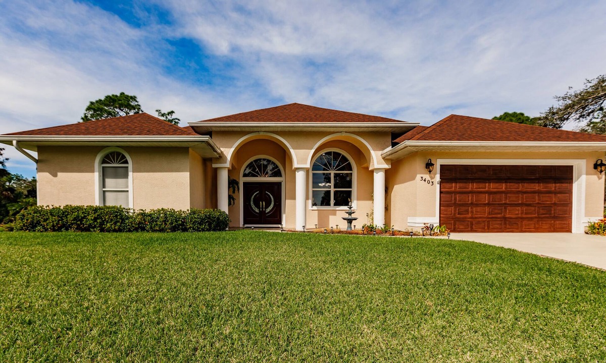 North Port House | Private Oasis on Canal with Dock