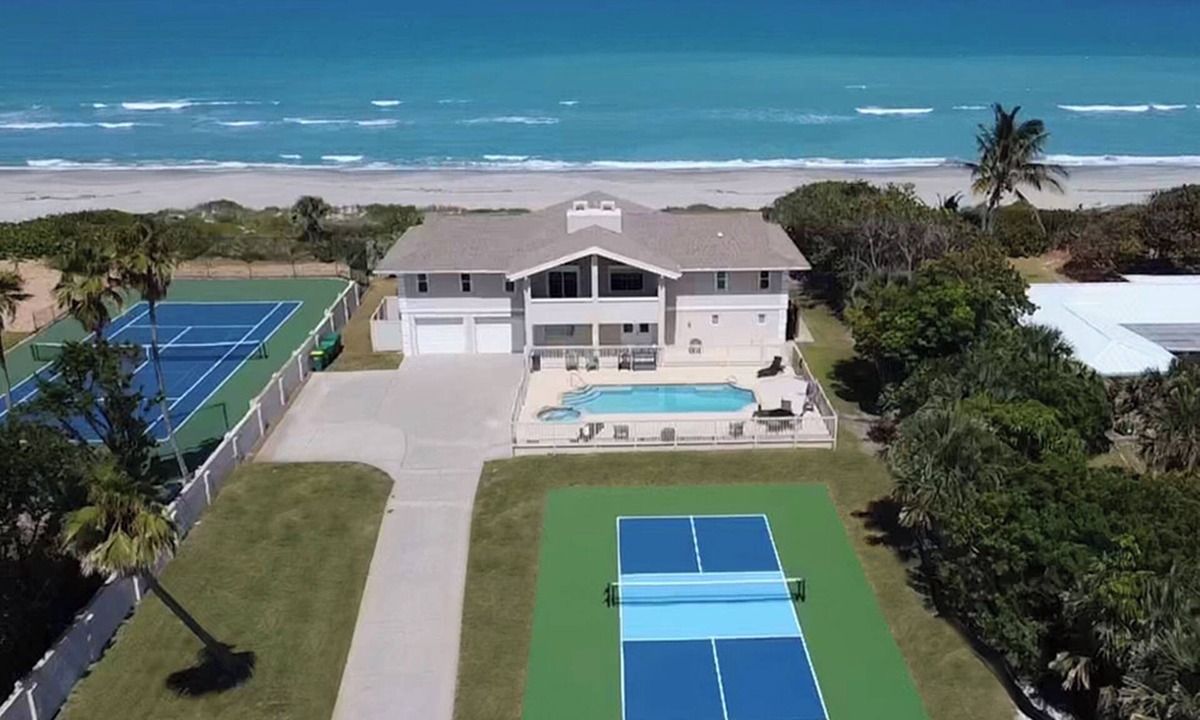 Ocean Park House | Private Oceanfront Estate Pickleball court Pool Spa Golden Sands® Pearl
