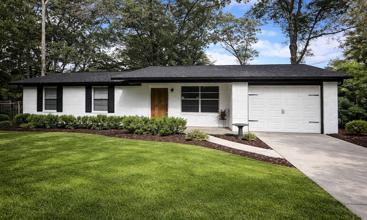 Citrus Springs House | Rainbow river retreat-Spacious 3 bedroom home on oversize lot. Bring your boat!