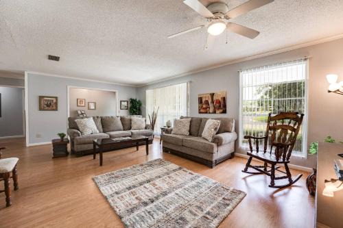 Lakeside House | Rainey 5577