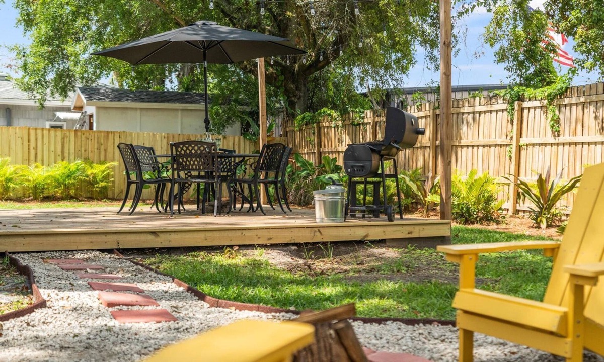 Old Seminole Heights House | Rare Find! BeeKeeper's Inn - Beautifully Renovated 1929 Home on Brick Street |Walk to Breweries