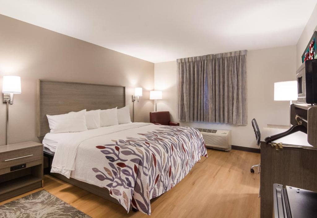 Harlandale Hotel | Red Roof Inn San Antonio - South Park