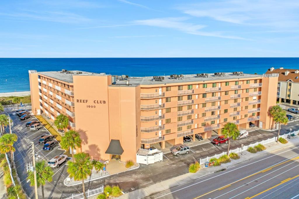 Indian Rocks Beach Apartment | Reef Club 201