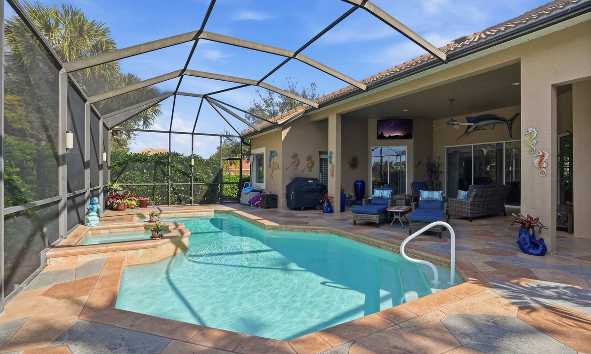 Bonita Springs House | Relax All Season: Pool, Spa & Golf Included