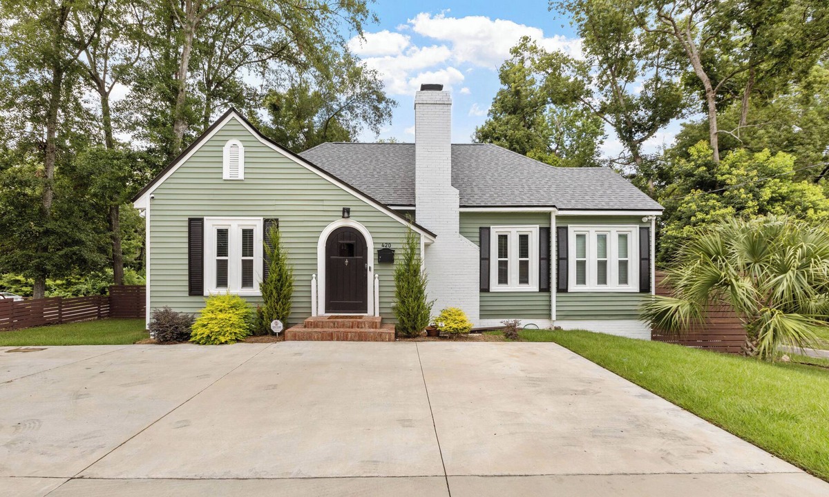 Tallahassee House | Relax in comfort in this stylish Midtown home!